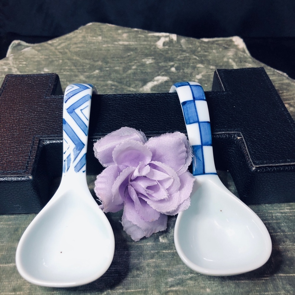 Source Unknown Blue and White Ceramic Spoons